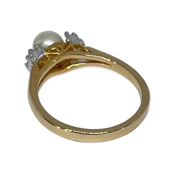 Vintage Simulated Pearl Cubic Zirconia Cocktail Ring 14KT Gold Plate - Picture 6 of 6